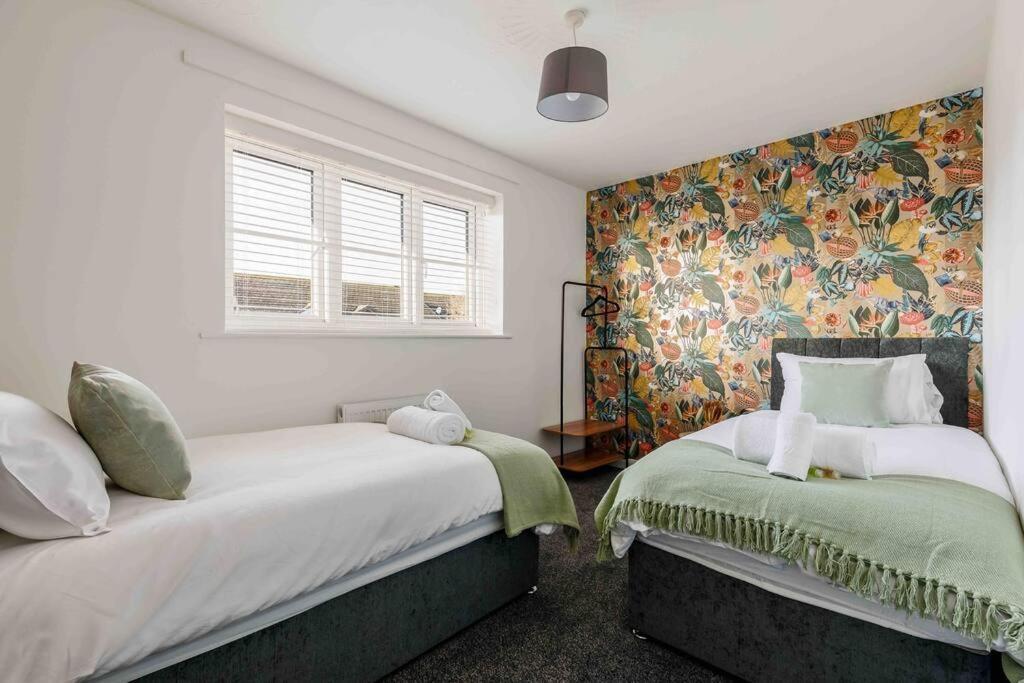 Appartement 2 Bedroom House-driveway - Hospital - Long Discounts - Lima Ltd